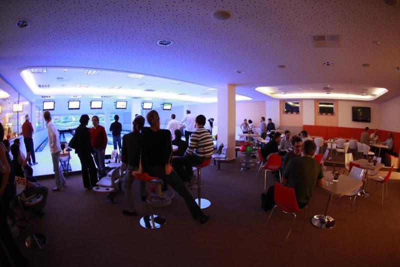 Hotel Ponteo - Activity Park Bratislava Luaran gambar